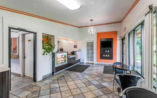 Motel 6 Kalamazoo