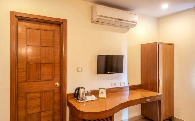 Treebo Trend Grand Plaza Nampally
