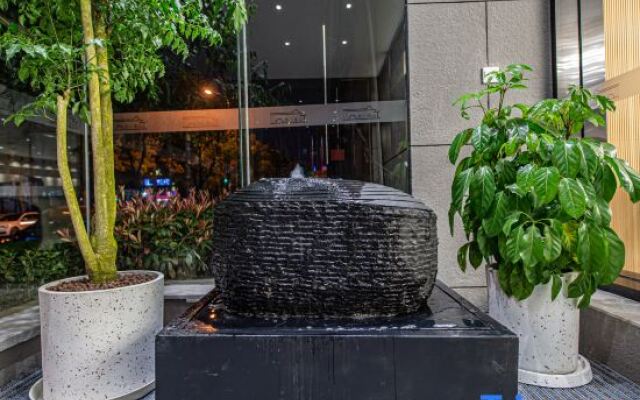 Shanghai JOYFUL YARD Hotel