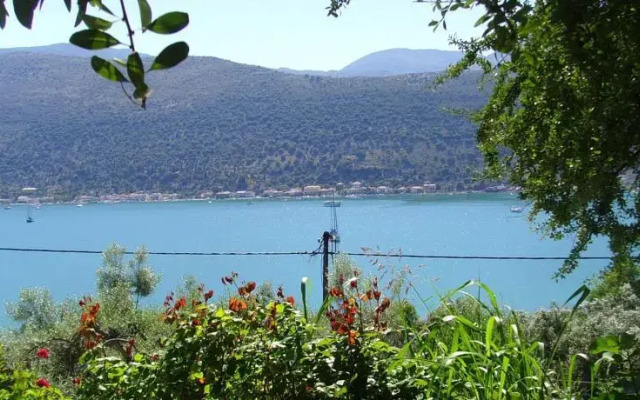 Thalassa View Studios
