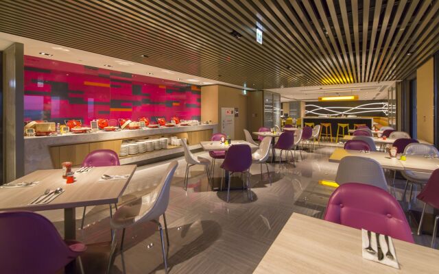 Aloft Taipei Beitou