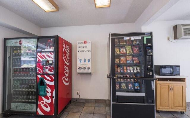 Studio 6 Suites Shreveport, LA – Industrial Loop