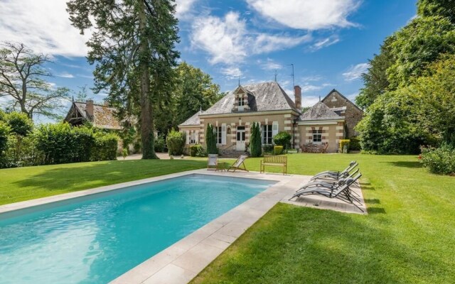 Pavillon De Subleine