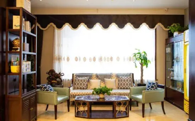 Starway Hotel