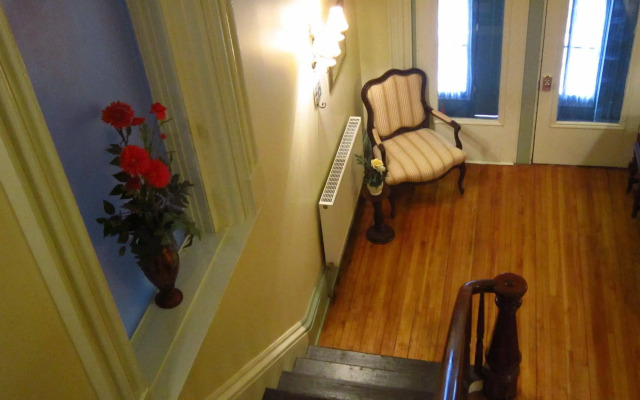 Chipman Hill Suites - Senator Dever House