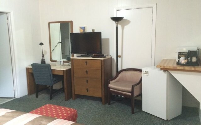Mohawk Motel
