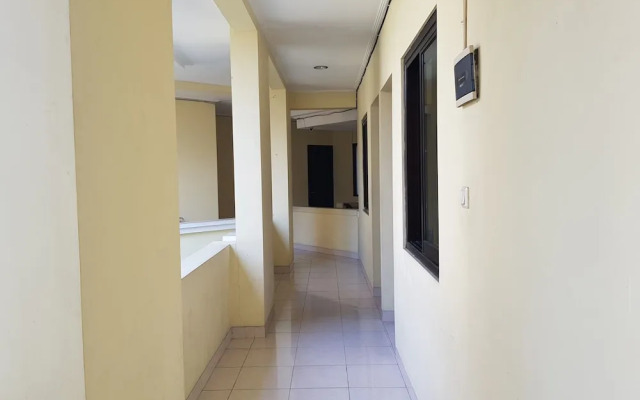 Oyo 2494 Leguti Mansion