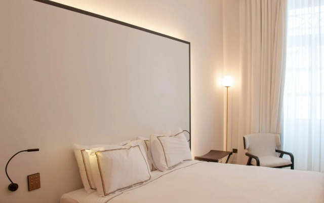 S Paul Hotel