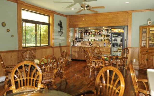 Auberge Du Mont Rigaud