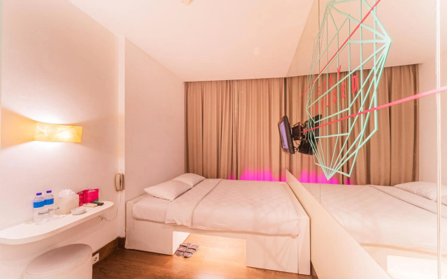 J Icon Hip Hotel