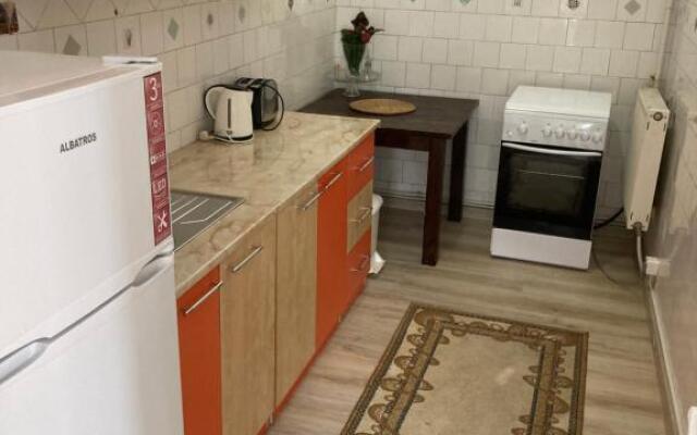 Irina Apartments