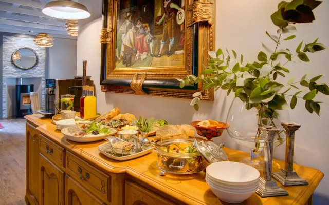 Amour Guest House