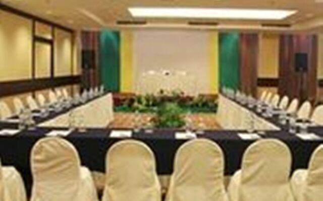 Harmoni Hotel Batam