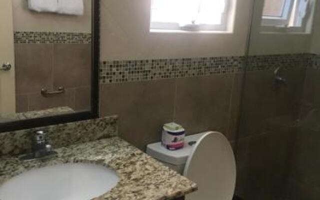 Kingston Paradise Place Guesthouse
