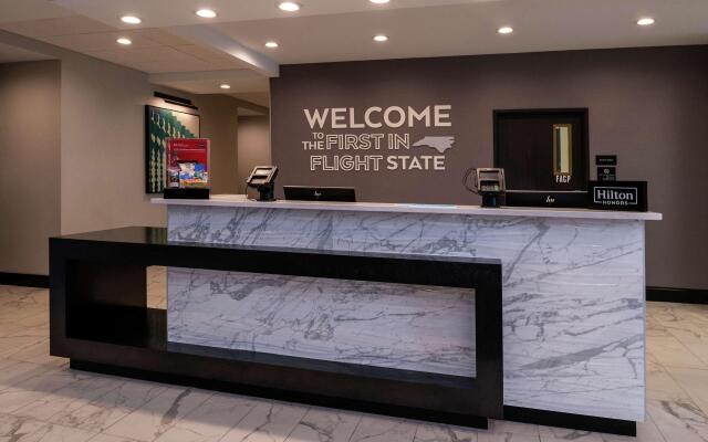 Hampton Inn & Suites Winston-Salem Downtown