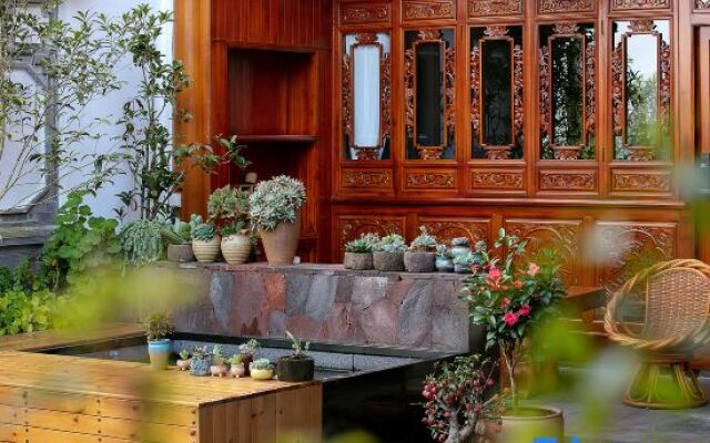 The courtyard of Sage Sage's house in Heshun