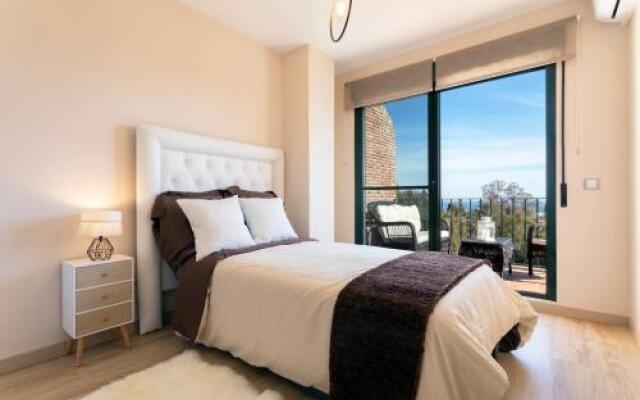 N&A Benalmádena Stunning 2bdr Villa with Sea Views