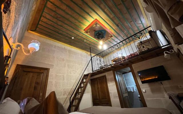 Zuwinasa House Hotel