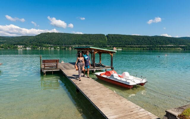 Strandhotel Schabus