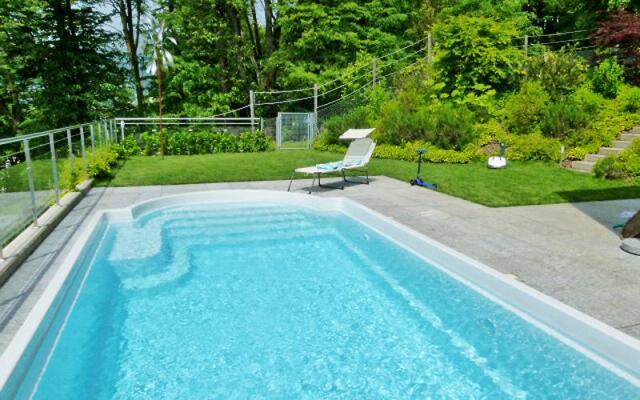 Villa Girandola with private, heated pool