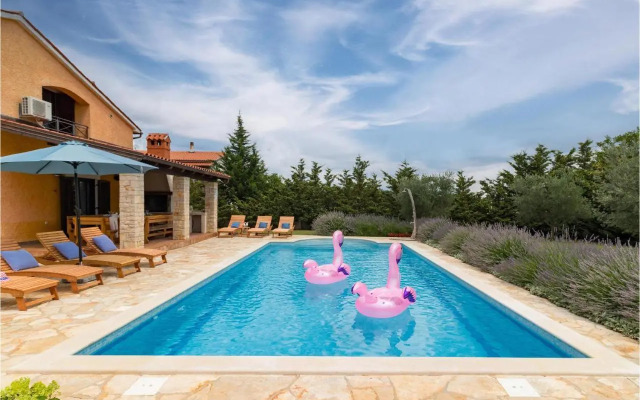 Holiday home Muntic III