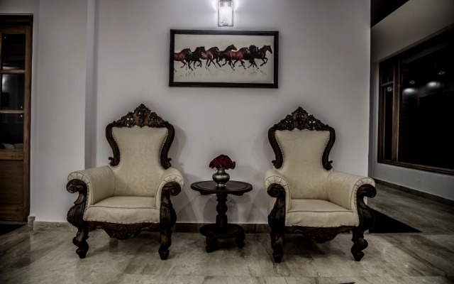 Hotel De Exotica Crest Theog