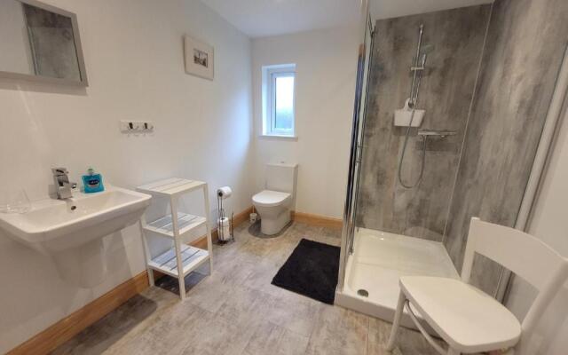 Helmsdale Lodge Hostel - all rooms en-suite