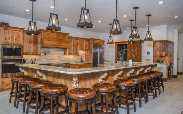 The Haven 8 Bedroom House