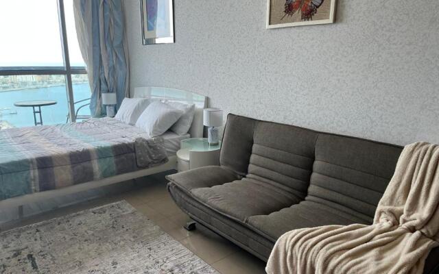 luxury studio with amazing seaview