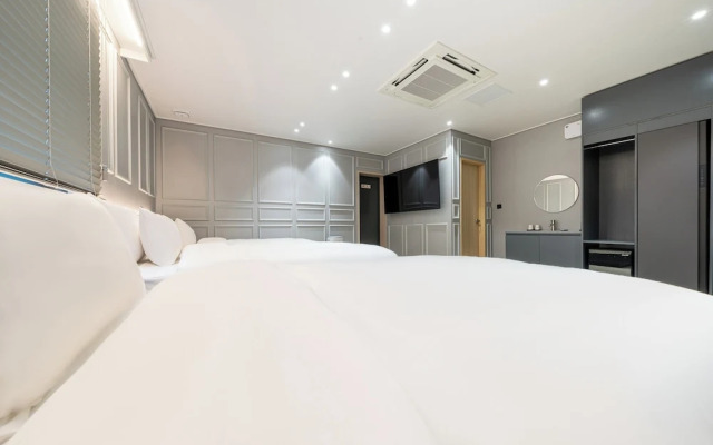 HoundHotel Mokpo PeaceSquare