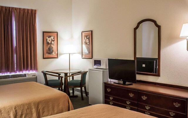 Quality Inn & Suites Bellville - Mansfield