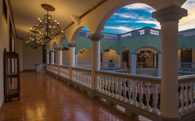 Hotel Real La Merced