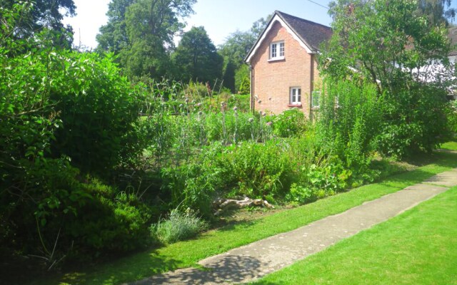 Rosemead Cottage