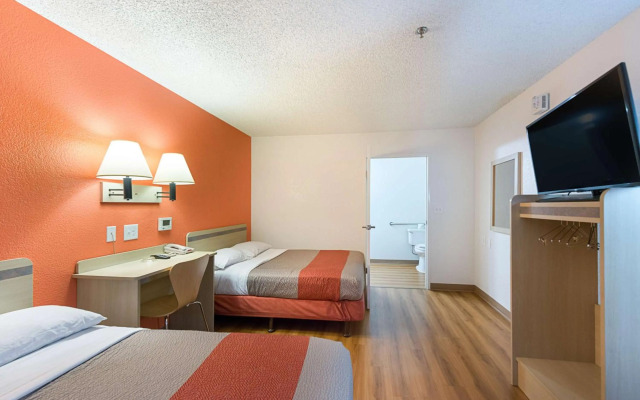 Motel 6 Sparks, NV - Airport - Sparks
