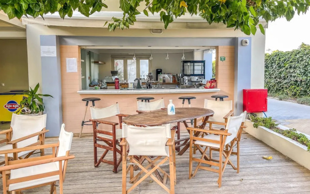 Melina Beach Hotel
