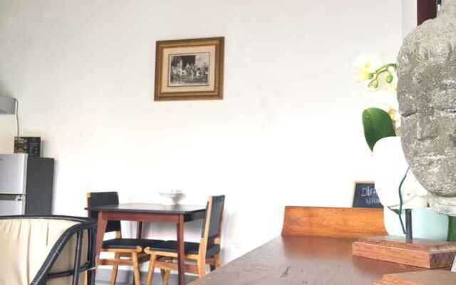 Dim House Jimbaran