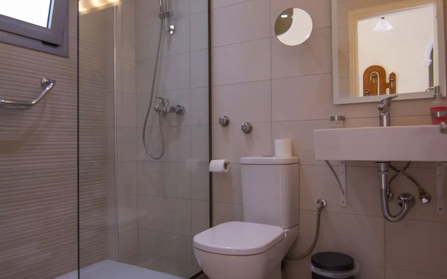 Passas Mare Apartments & Studios