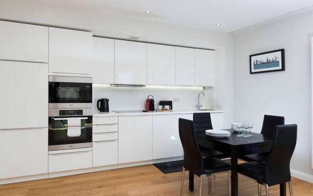 Sleek 1 Bedroom in the Heart of Central London