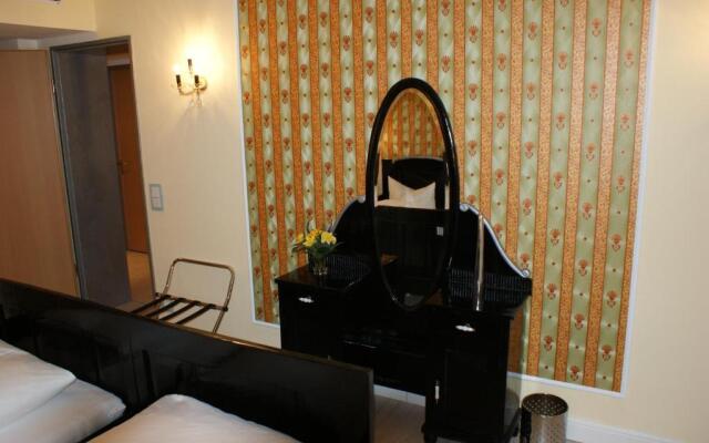 B&B HOTEL Gera