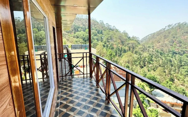 Hotel Hanuman Palace Ayodhya