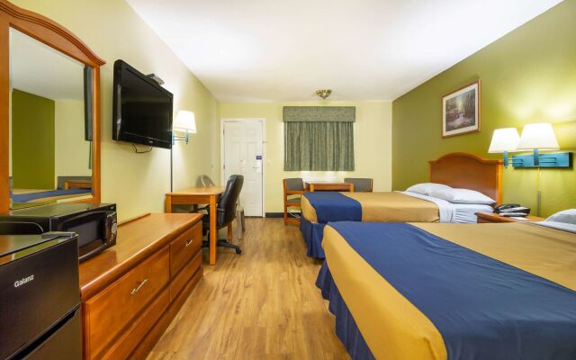 Scottish Inn & Suites