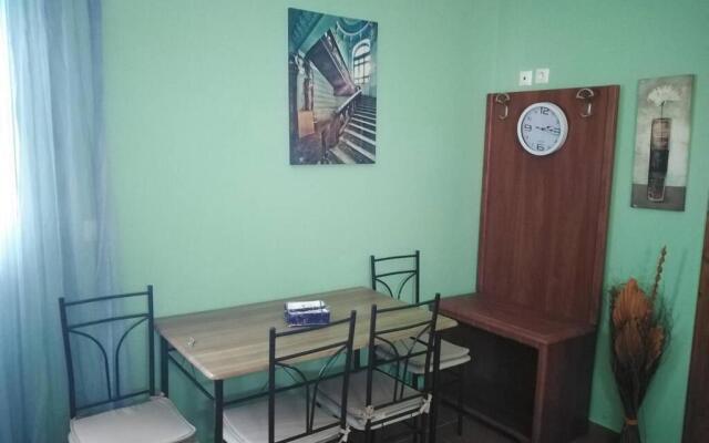 Vicky's apartment Near to the airport Ολόκληρο Διαμέρισμα