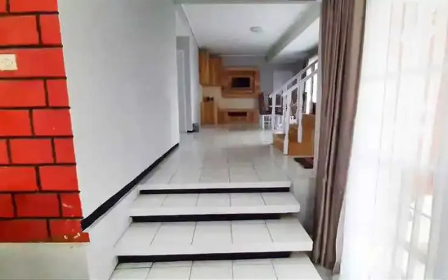 RedDoorz Syariah Plus @ Cipanas Cianjur