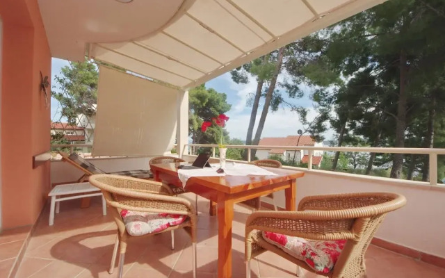 Seafront Apartments Deveron