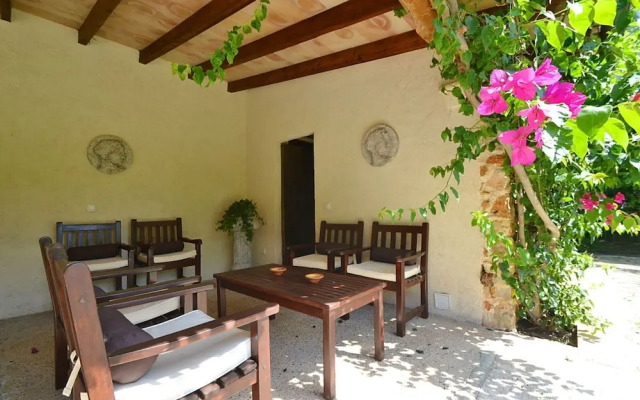 Villa in Buger Near Alcudia Bay Beaches