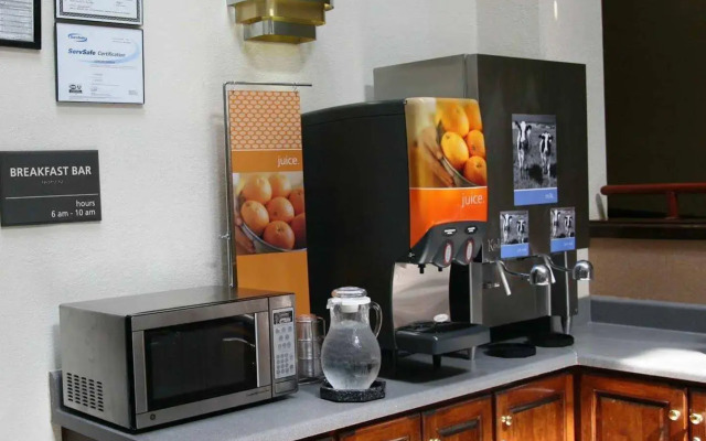 Hampton Inn Cartersville