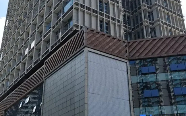 Yingguan Apartment (Guangzhou Lefeng Plaza Shayuan Subway Station Branch)