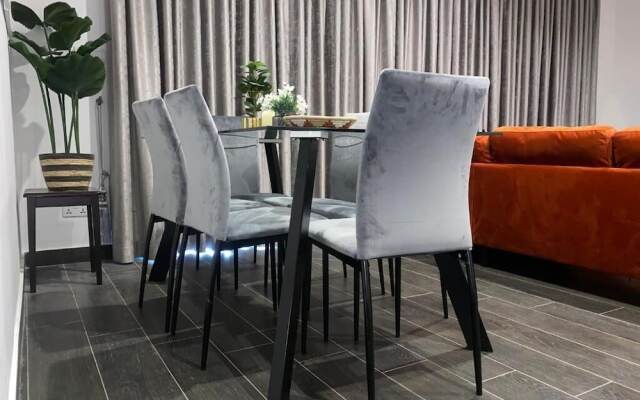 Manjaro Luxury Suites at Stella Place
