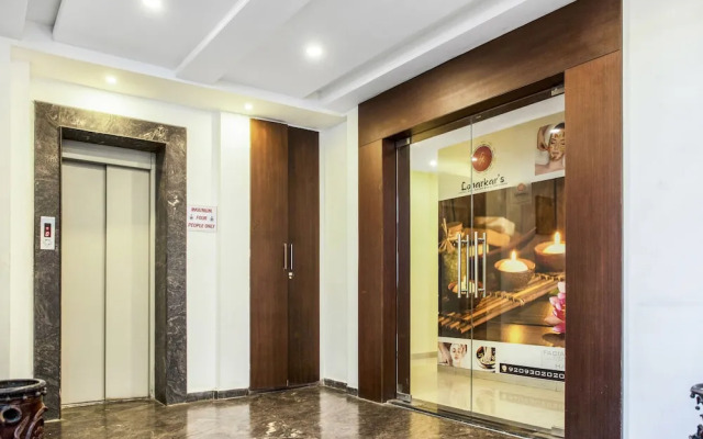 Loharkar's Sitabuldi by Fabhotels