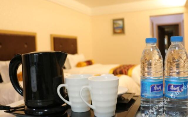 Dacaimen ApartHotel